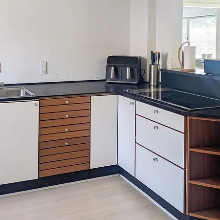 6 Person In * Грам